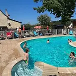 Cosy Avec Terrasse Pour 4 Personnes - Api-1-52-406 Gurmençon