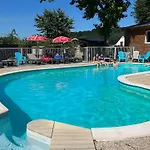 Cosy Avec Terrasse Pour 4 Personnes - Api-1-52-406 Kemping