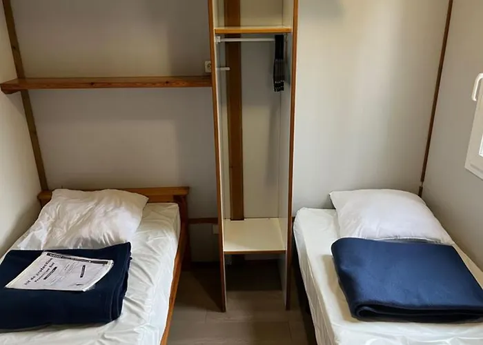 Cosy Avec Terrasse Pour 4 Personnes - Api-1-52-406